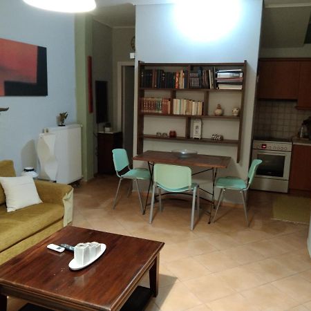 Ησυχες Διακοπες Villa Kalamata Exterior foto